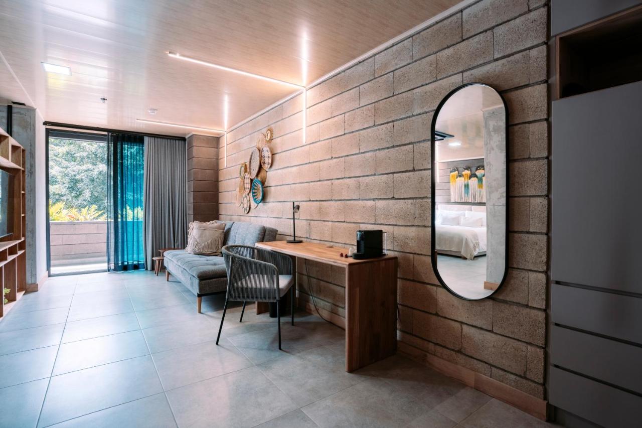 Hotel Living By Armoniko Меделин Екстериор снимка