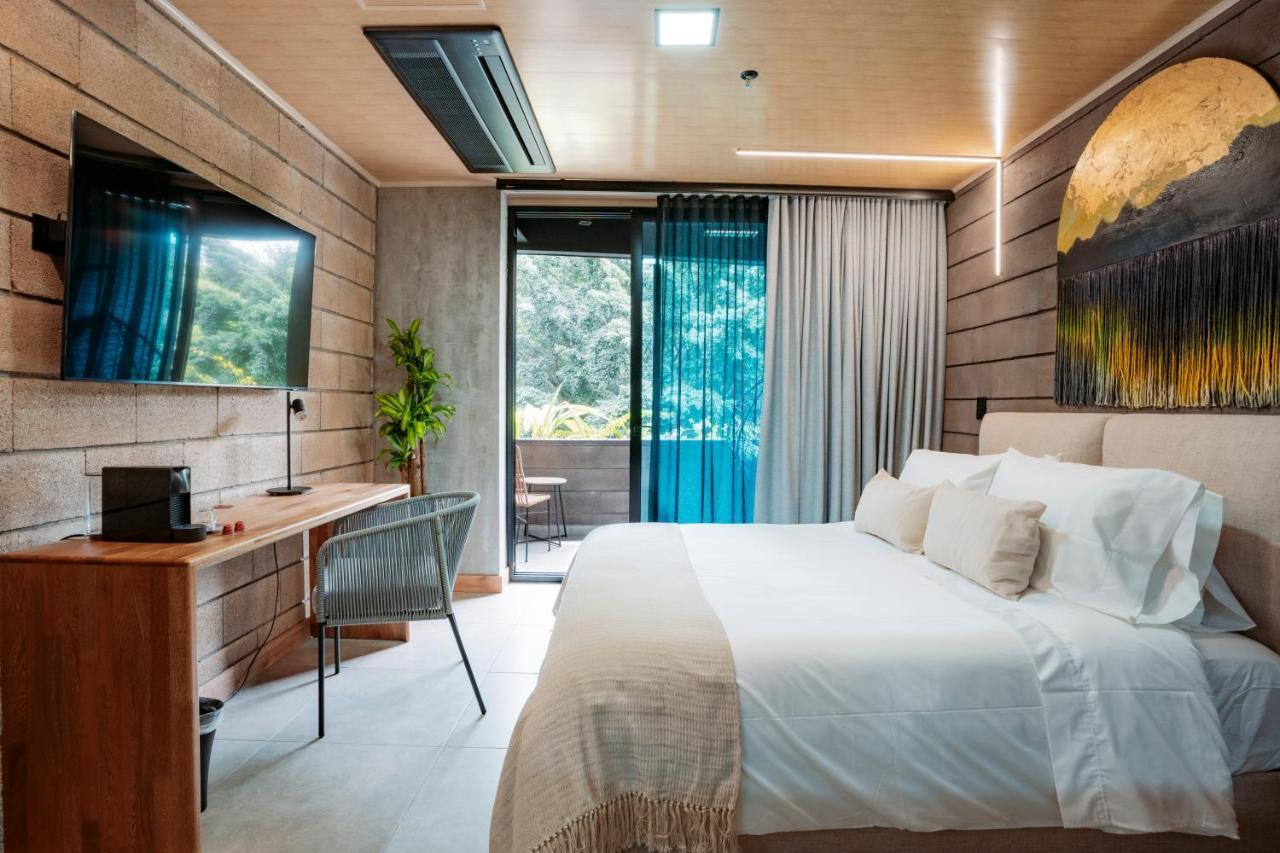 Hotel Living By Armoniko Меделин Екстериор снимка